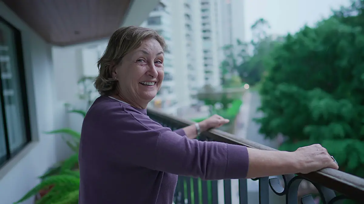 Senior couple enjoying quality time together in an independent living community